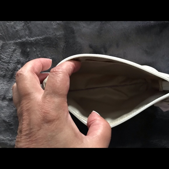 New Coach signature canvas and leather small bag - Picture 11 of 12